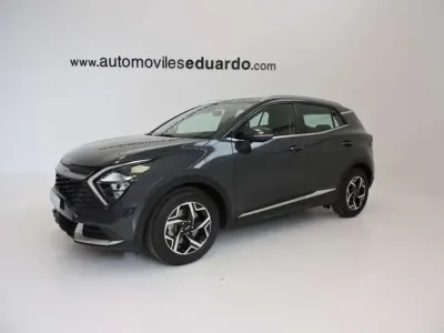 Usado Kia Sportage 136 CV (100 kW) 2022 Gris SUV