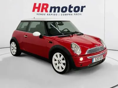 Usado Mini ONE 90 CV (66 kW) 2002 Rojo Utilitario