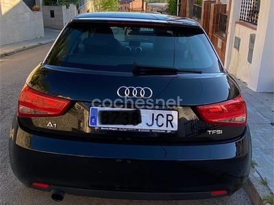 Usado Audi A1 Attraction 86 CV (63 kW) 2015 Negro Utilitario