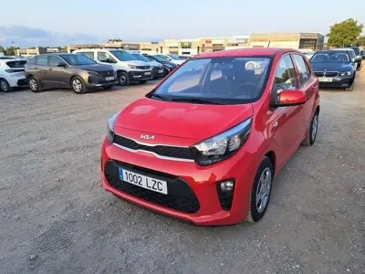 Usado Kia Picanto 67 CV (49 kW) 2022 Rojo Utilitario