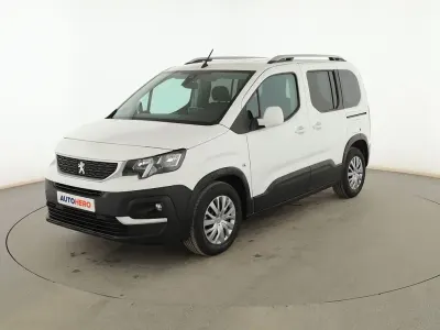 Usado Peugeot Rifter Active 110 CV (80 kW) 2019 Blanco Monovolumen