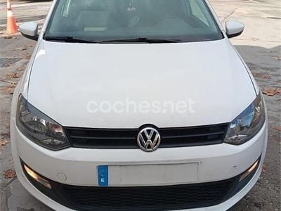 Begagnad VW Polo Advance 90 HK (66 kW) 2014 Vit Sedan