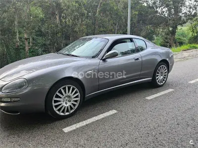 Usado Maserati Coupé 390 CV (286 kW) 2003 Gris / plata Coupe