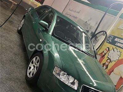 Usado Audi A4 Sport 130 CV (95 kW) 2004 Verde Familiar