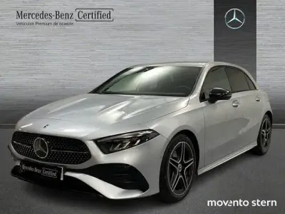 Usado Mercedes A200 Advanced 150 CV (110 kW) 2025 Plateado Utilitario