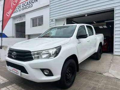 Usado Toyota HiLux 150 CV (110 kW) 2020 Blanco Pickup/Camioneta
