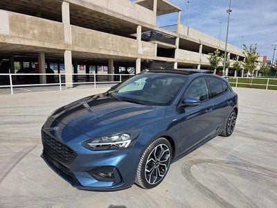 Usado Ford Focus ST-Line 120 CV (88 kW) 2019 Azul Utilitario