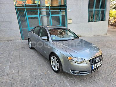 Gris / plata Usado 2005 Audi A4 Berlina | 6300 € (Precio justo)