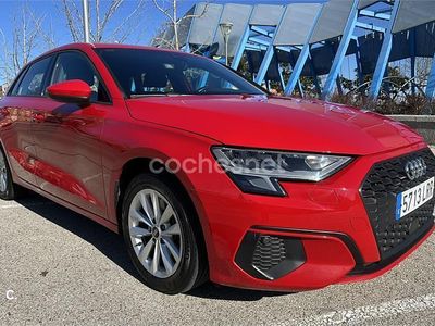 Usado Audi A3 116 CV (85 kW) 2021 Rojo Berlina