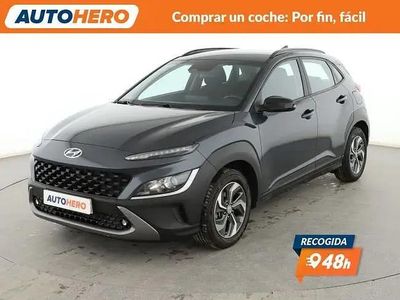 Używany Hyundai Kona 141 KM (103 kW) 2022 Szary SUV