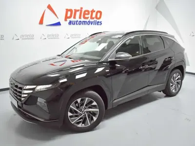 Usado Hyundai Tucson 136 CV (100 kW) 2022 Negro SUV