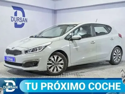 Usado Kia Ceed 101 CV (74 kW) 2018 Gris Utilitario