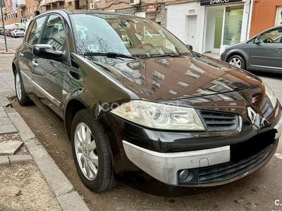 Negro Usado 2006 Renault Mégane II Expression Berlina | 2600 € (Precio justo)