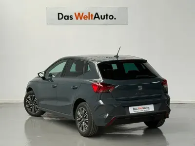 Nuevo Seat Ibiza Style 115 CV (84 kW) 2026 Azul Utilitario