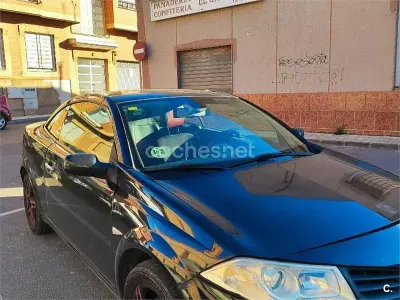 Usado Renault Mégane Cabriolet 105 CV (77 kW) 2006 Negro Descapotable