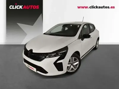 Używany Renault Clio V Evolution 91 KM (66 kW) 2025 Biały Hatchback