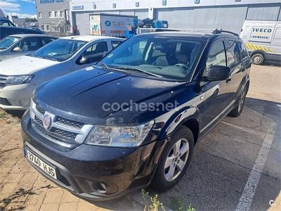 Negro Usado 2012 Fiat Freemont Lounge SUV | 2900 €