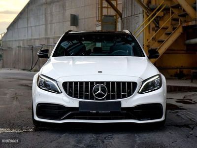 Blanco Usado 2021 Mercedes C63S AMG AMG Familiar | 88.500 €