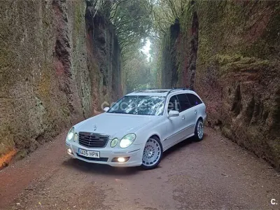 Usado Mercedes E220 Avantgarde 170 CV (125 kW) 2009 Blanco Familiar