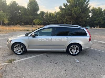 Volvo V50