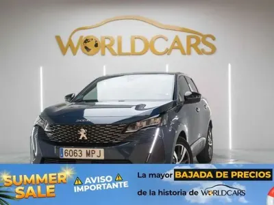 Usado Peugeot 3008 GT 131 CV (96 kW) 2024 Azul SUV