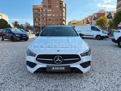 Blanco Usado 2021 Mercedes CLA200 Shooting Brake Familiar | 21.900 € (Caro)