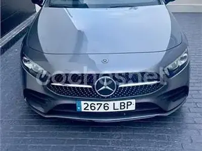 Usado Mercedes A200 163 CV (119 kW) 2019 Gris / plata Berlina