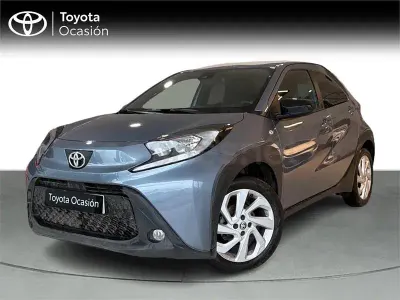 Occasion Toyota Aygo X Play 72 PK (52 kW) 2025 Grijs SUV