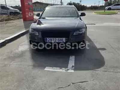 Usado Audi A4 Ambiente 265 CV (194 kW) 2008 Gris / plata Familiar