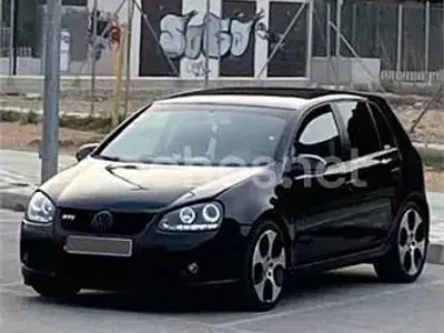Usado VW Golf IV Highline 105 CV (77 kW) 2005 Negro Berlina