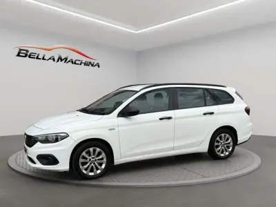 Usado Fiat Tipo Lounge 120 CV (88 kW) 2018 Blanco Familiar