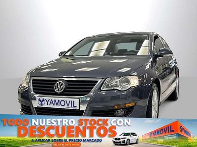 Usado VW Passat Highline 140 CV (102 kW) 2009 Gris Berlina