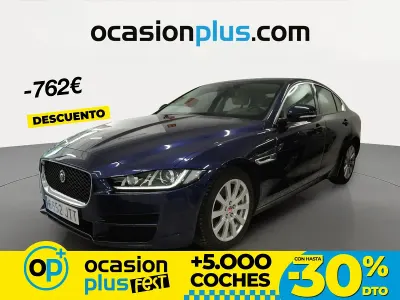 Usado Jaguar XE Pure 180 HP (132 kW) 2016 Azul Sedan