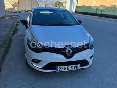 Usado Renault Clio IV Life 75 CV (55 kW) 2019 Blanco Berlina