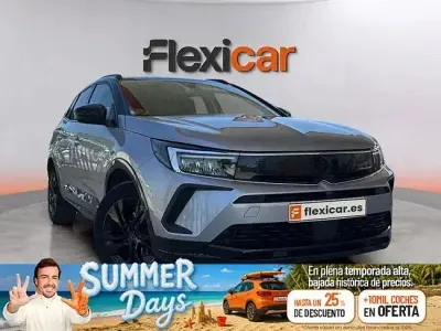 Usado Opel Grandland X GS Line 130 CV (95 kW) 2022 Gris SUV