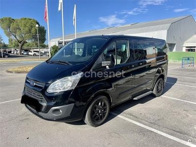 Usado Ford Tourneo Titanium 130 CV (95 kW) 2017 Negro Monovolumen