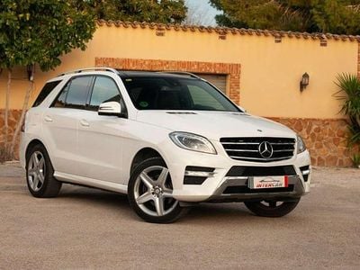 Usado Mercedes ML320 204 CV (150 kW) 2014 Blanco SUV
