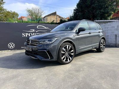 Usado VW Tiguan R-line 150 CV (110 kW) 2021 Gris / plata SUV