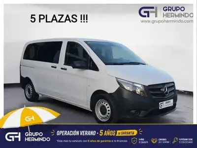 Usado Mercedes Vito 135 CV (99 kW) 2021 Blanco Van