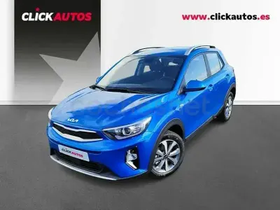 Usado Kia Stonic 100 CV (73 kW) 2025 Azul SUV
