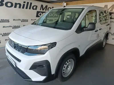Nieuw Peugeot Rifter Business-Line 100 PK (73 kW) 2026 Wit MPV