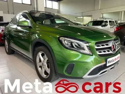Usado Mercedes GLA250 Urban 211 CV (155 kW) 2017 Verde SUV
