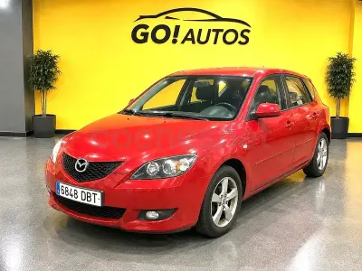 Usado Mazda 3 Active 109 CV (80 kW) 2004 Rojo Berlina
