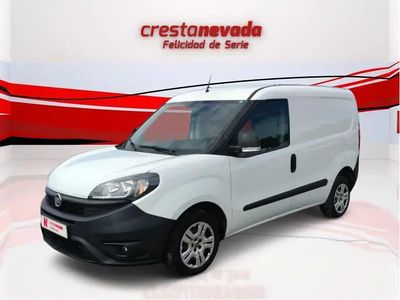 Usado Fiat Doblò 105 CV (77 kW) 2021 Blanco Monovolumen