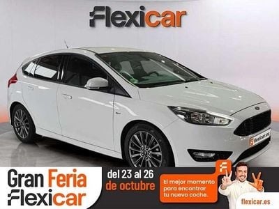 Usado Ford Focus ST-Line 125 CV (91 kW) 2017 Blanco Utilitario