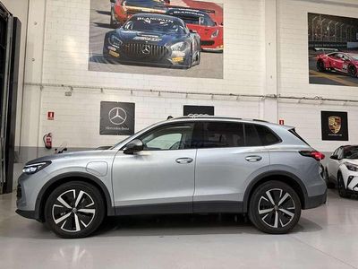 Usado VW Tiguan 204 CV (150 kW) 2025 Gris SUV