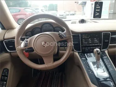 Usado Porsche Panamera 300 CV (220 kW) 2015 Marrón Berlina