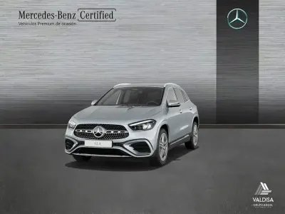 Usado Mercedes GLA200 163 CV (119 kW) 2025 Gris SUV
