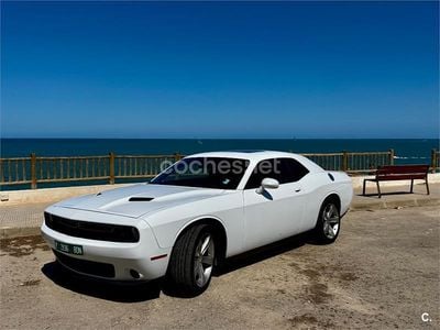 Usado Dodge Challenger SXT 303 CV (222 kW) 2023 Blanco Coupe