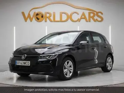 Usado VW Golf VIII Life 110 CV (80 kW) 2022 Negro Berlina